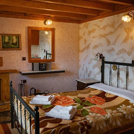 4 Εποχεσ Villa Kato Sinikia Trikalon Exterior photo